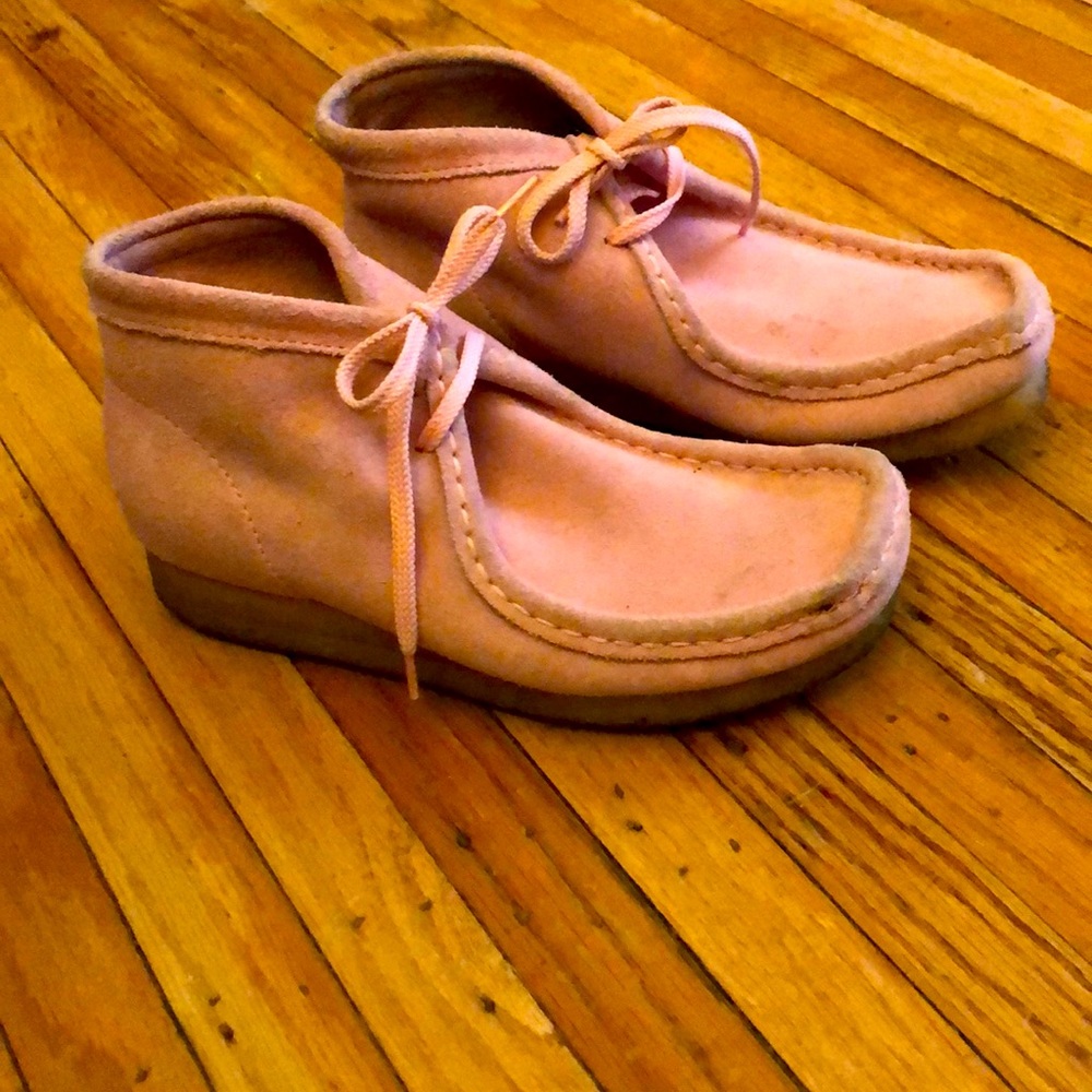 Original Duck Head chukka boots!  Women’s size 6.5